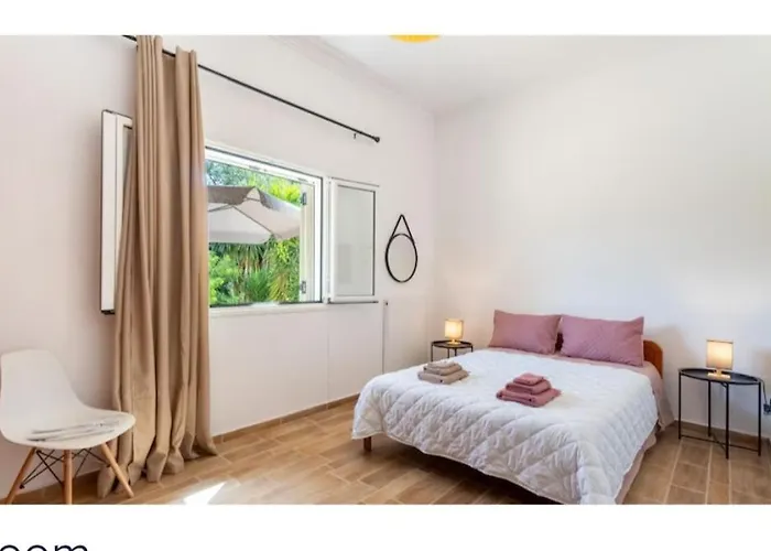 公寓 Teachers' House *